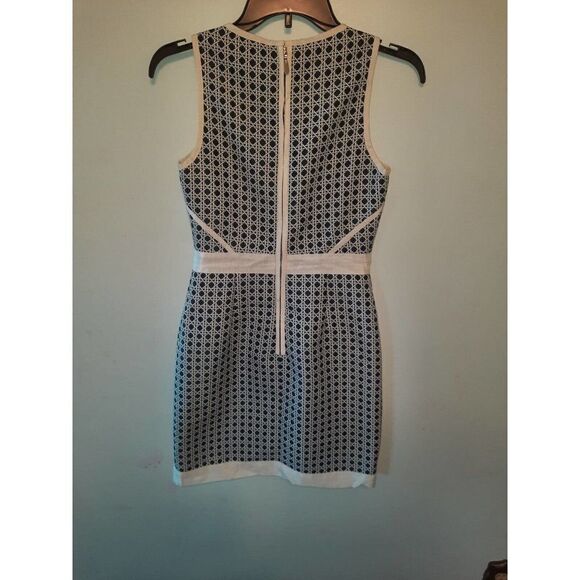 Laundry by Shelli Segal Classic Navy & White Shift Dress with Pockets Size 0 - Picture 2 of 3